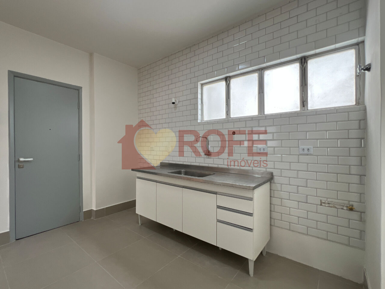 Foto 15 - RF46411