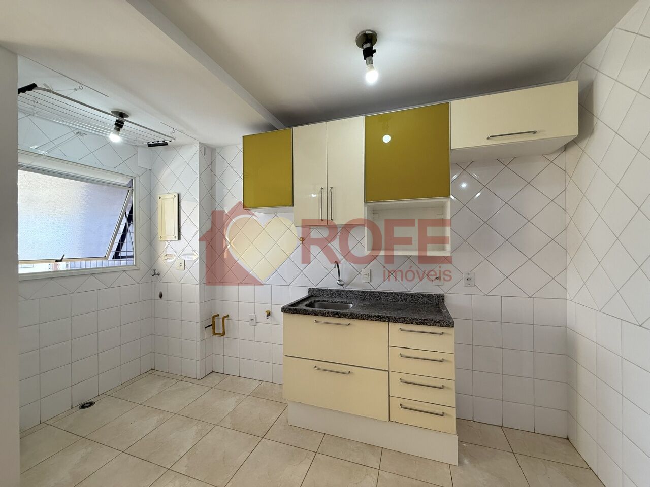 Foto 5 - RF46413