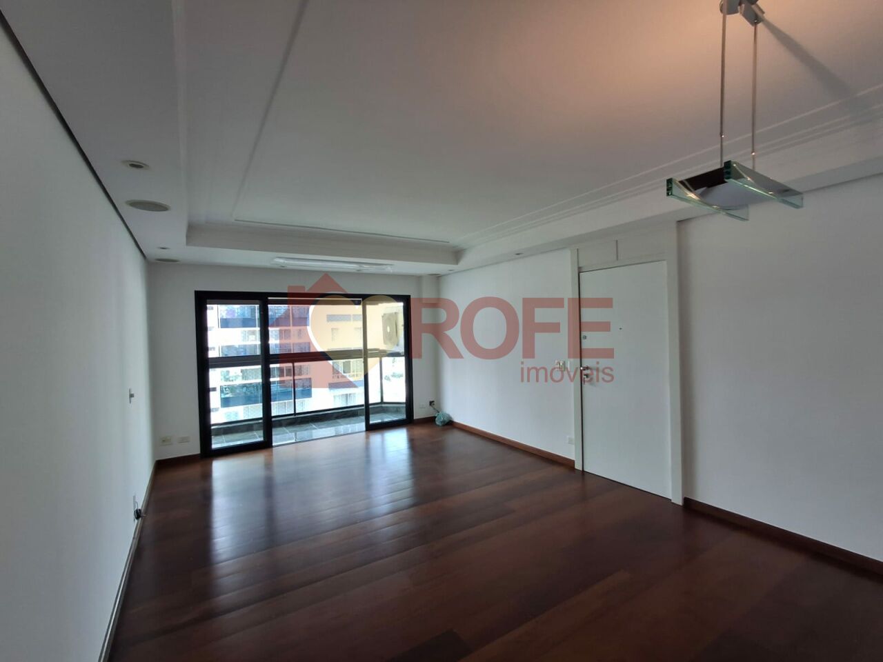 Foto 2 - RF46423
