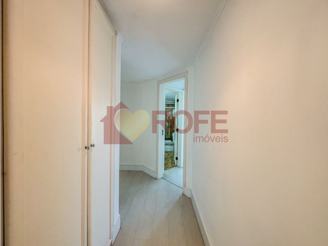 Foto 11 - RF46435