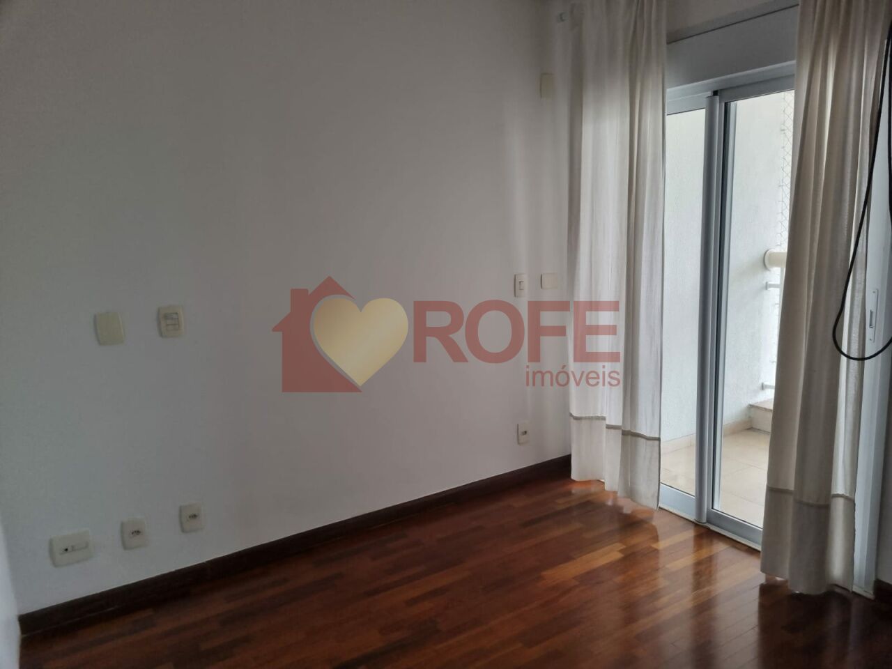 Foto 16 - RF46437