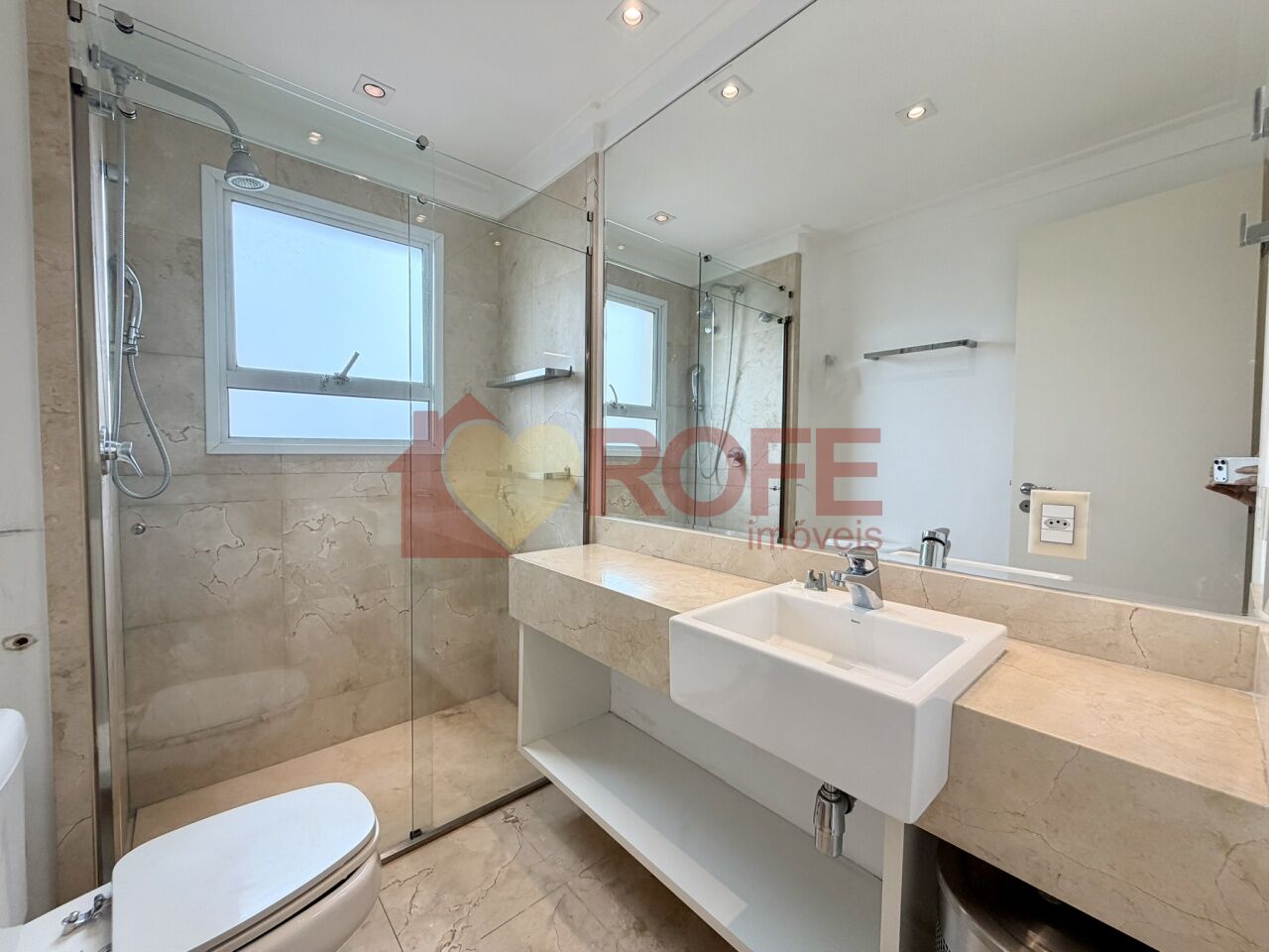 Foto 31 - RF46456