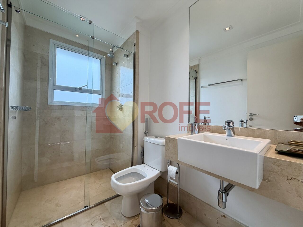 Foto 37 - RF46456