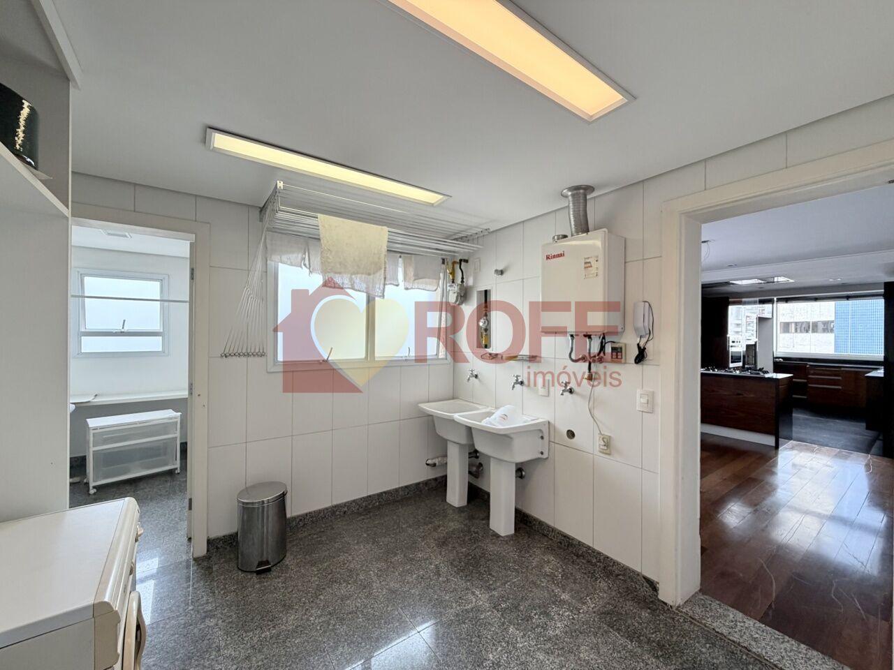 Foto 40 - RF46456