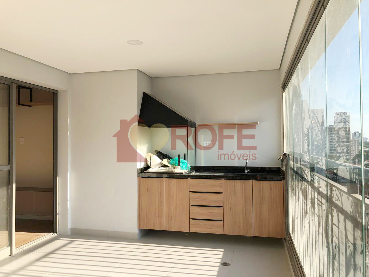Foto 2 - RF46483
