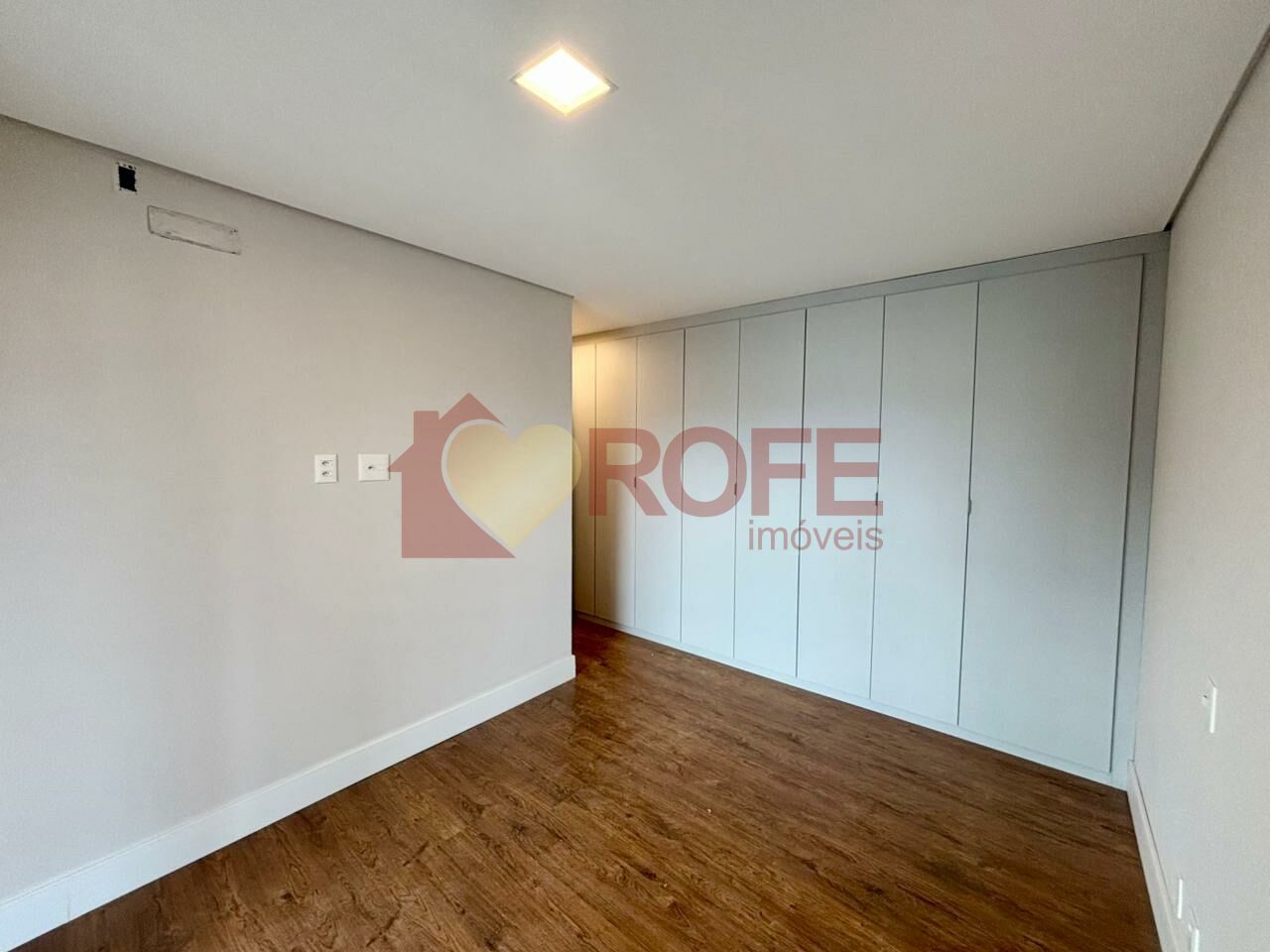 Foto 10 - RF46498