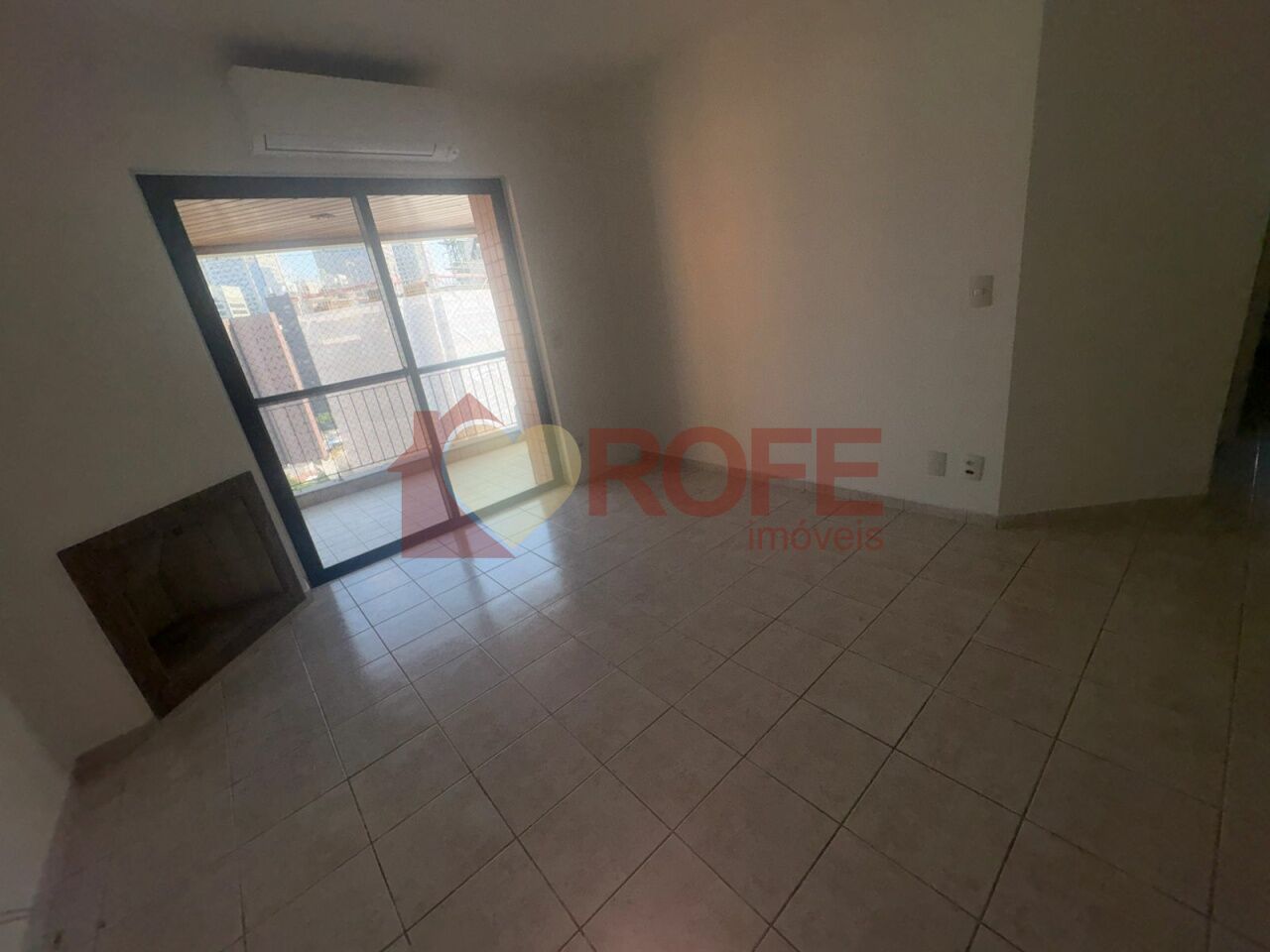 Foto 3 - RF46578