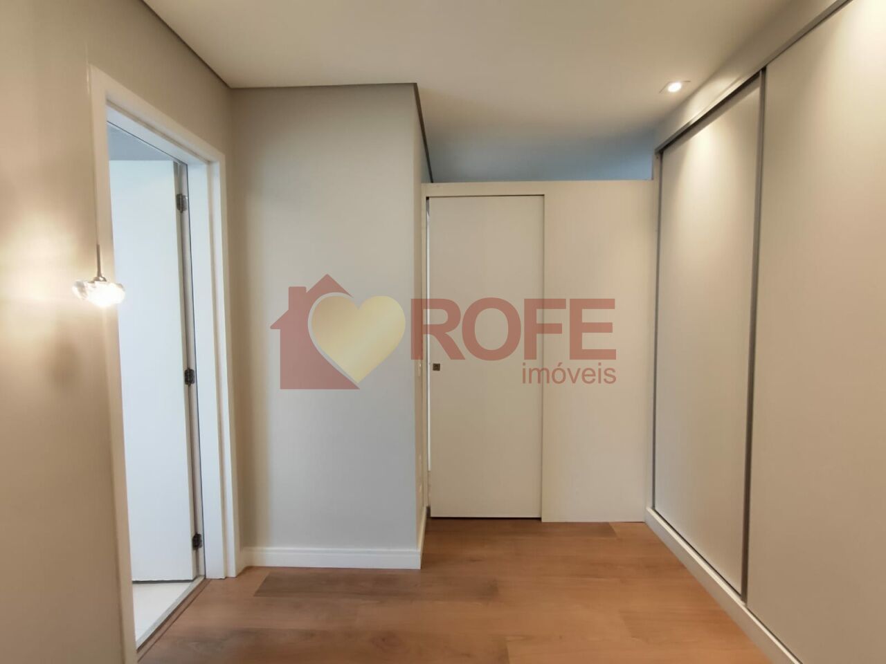 Foto 15 - RF46589