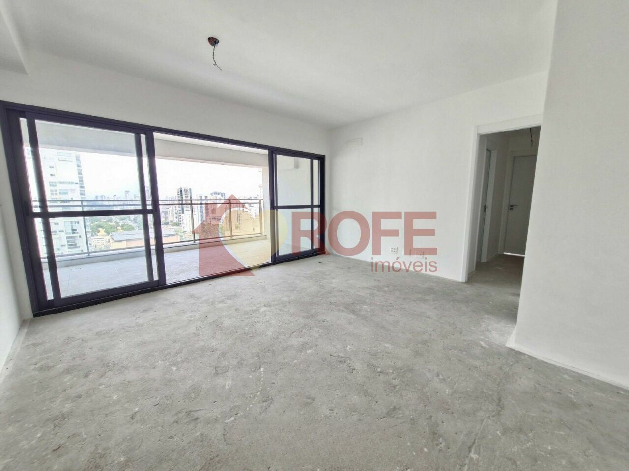 Foto 5 - RF46595