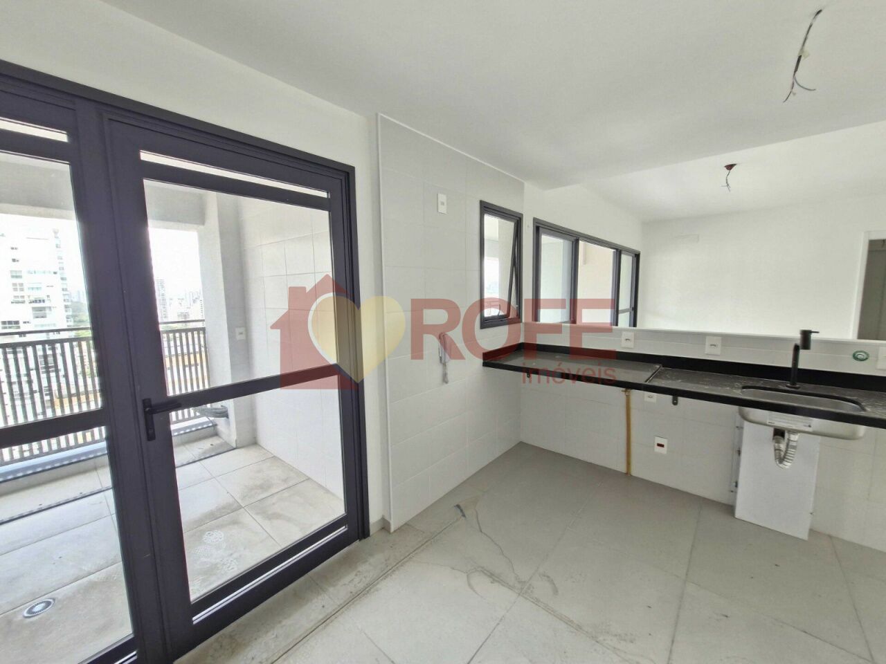 Foto 7 - RF46595