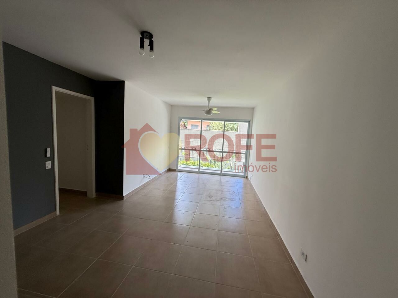 Foto 2 - RF46609