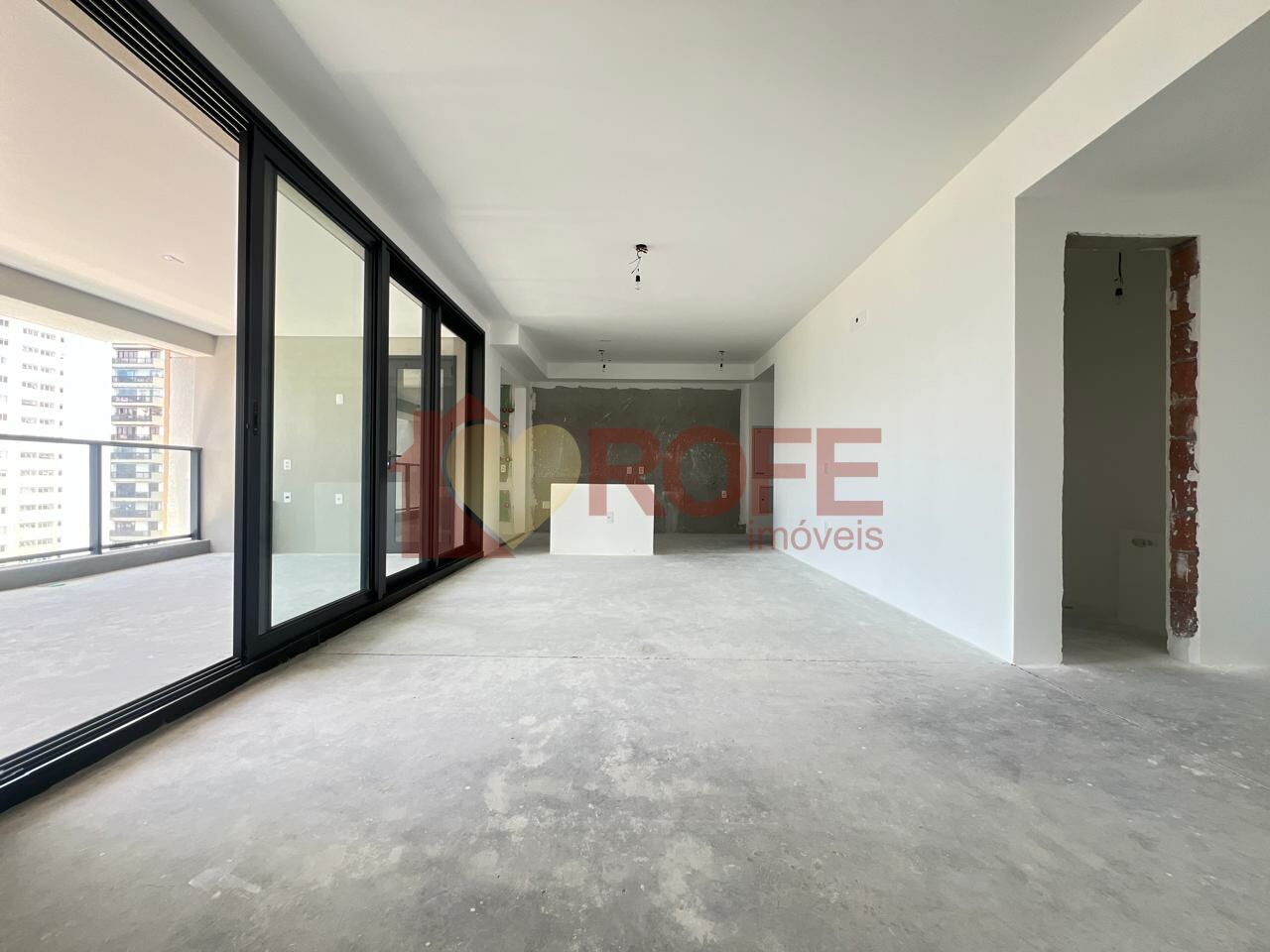 Foto 3 - RF46612