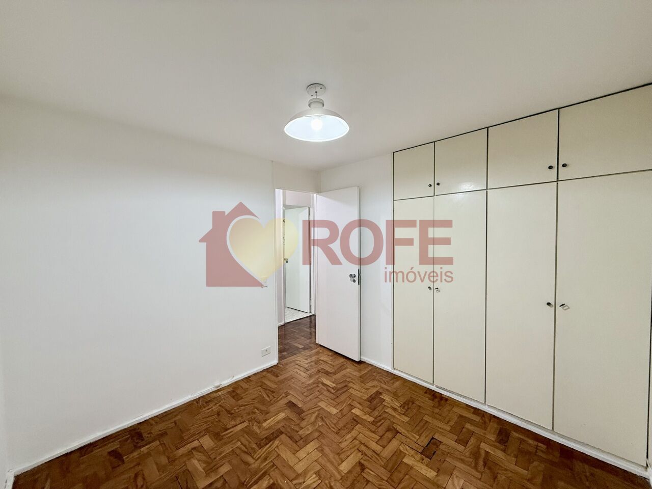 Foto 5 - RF46621