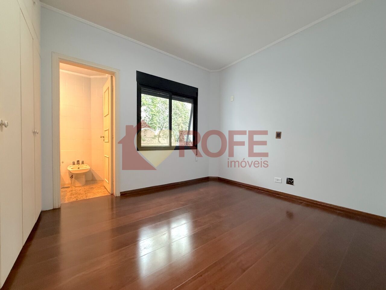 Foto 15 - RF46633
