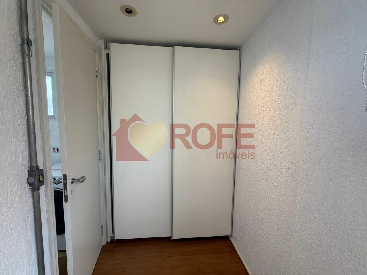 Foto 43 - RF46677