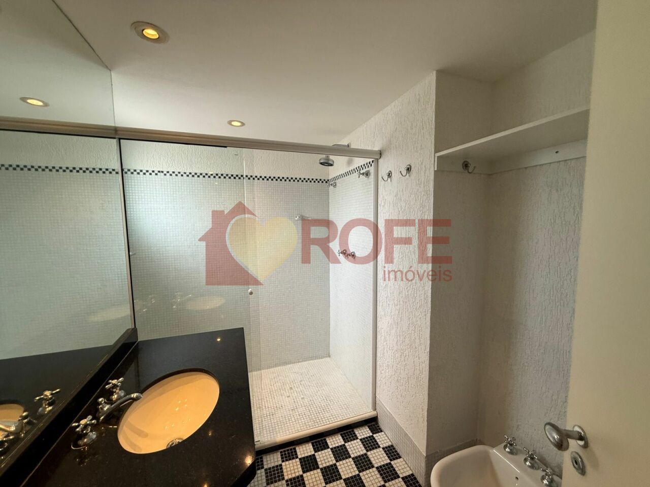 Foto 22 - RF46677