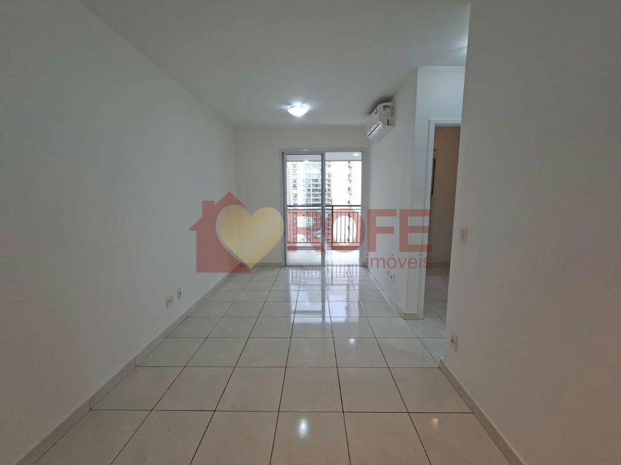 Foto 3 - RF46683