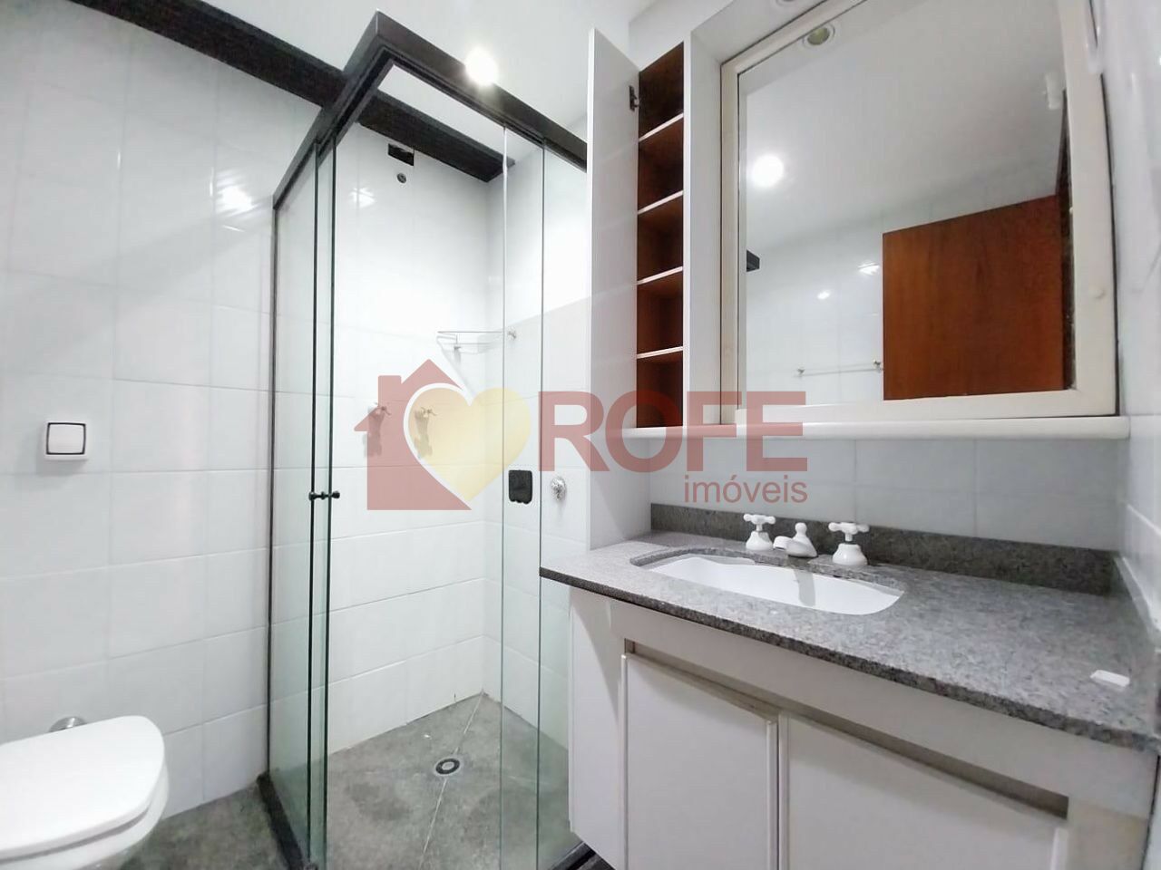 Foto 25 - RF46688