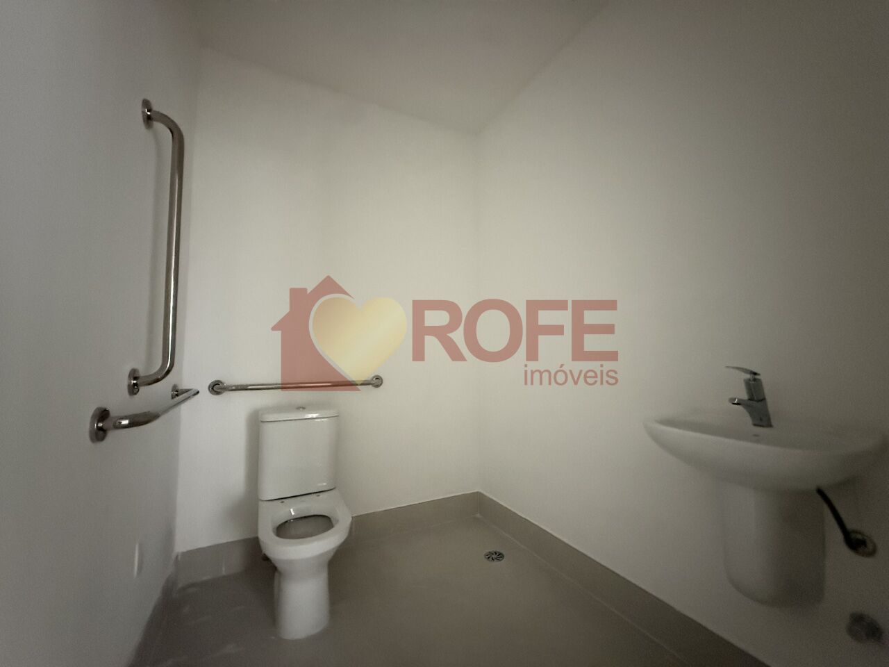 Foto 12 - RF46715