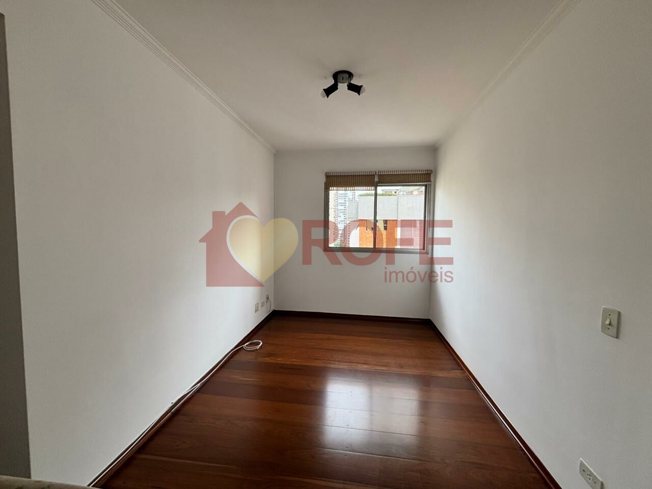 Foto 2 - RF46762