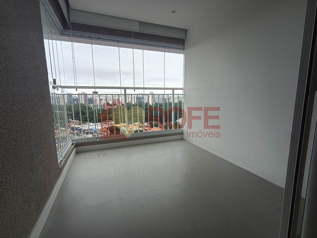 Foto 3 - RF46796