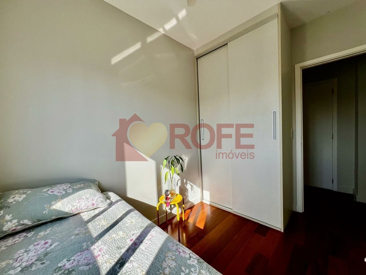Foto 31 - RF46818
