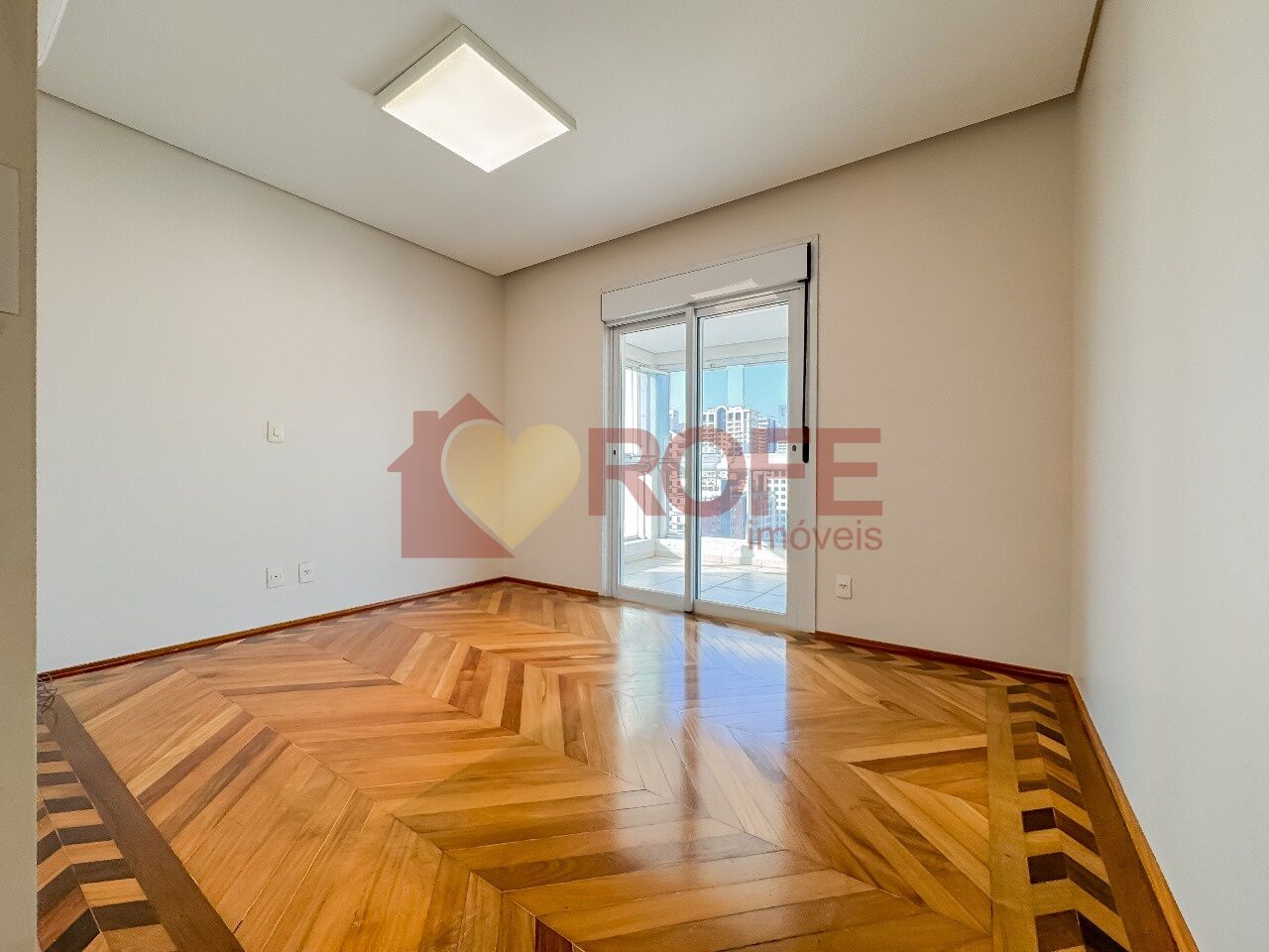 Foto 8 - RF46819