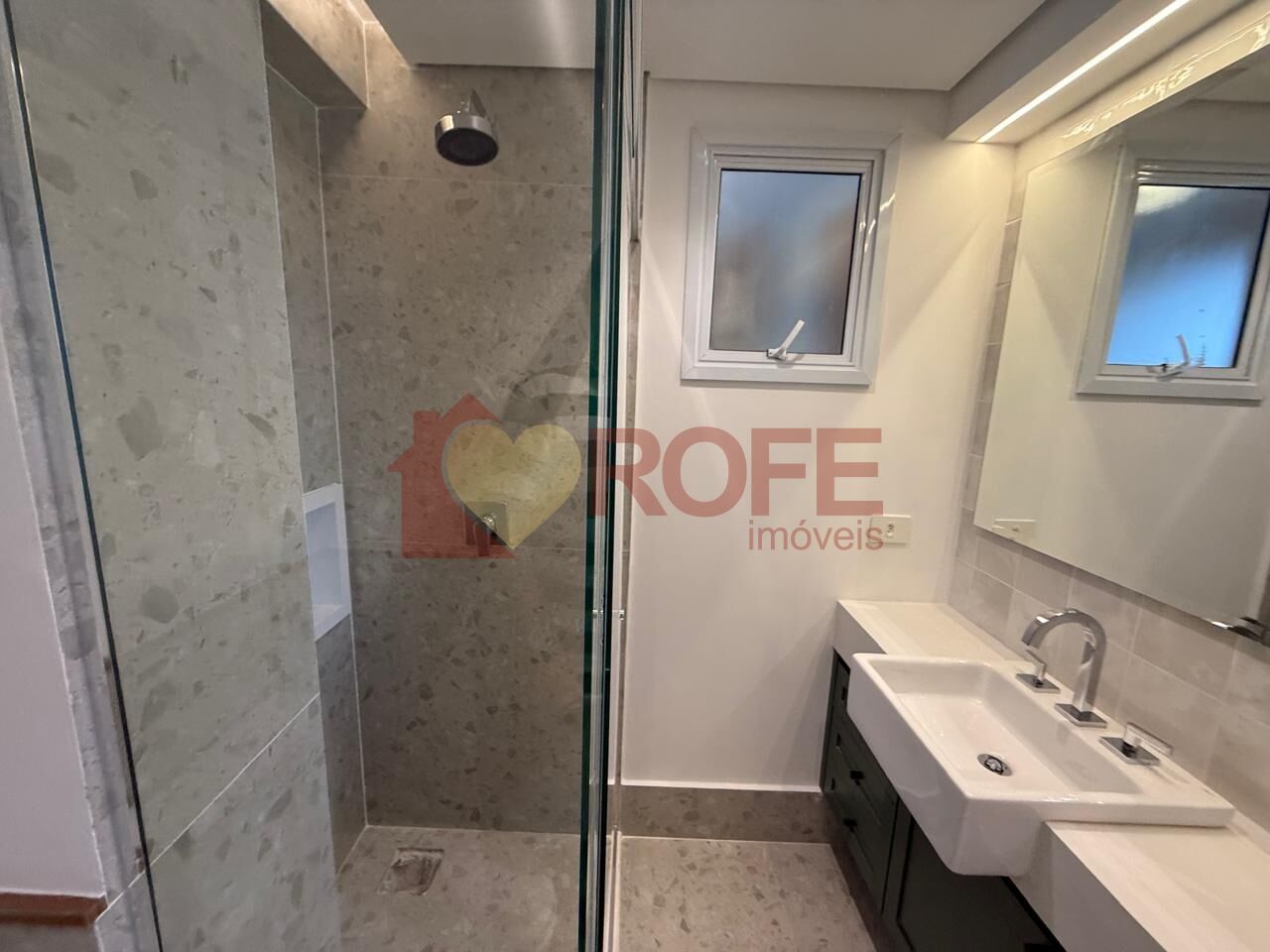Foto 23 - RF46820