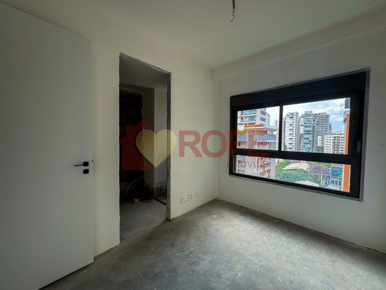 Foto 16 - RF46833