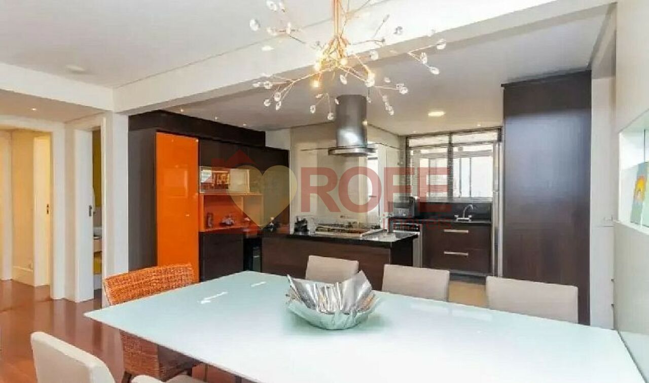 Foto 13 - RF46835