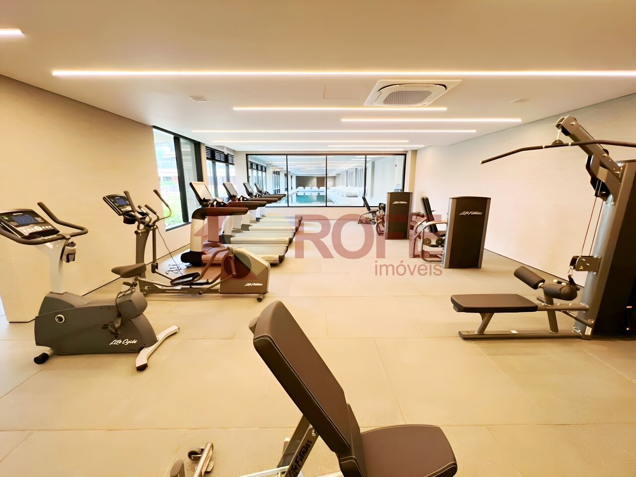 Foto 23 - RF46857