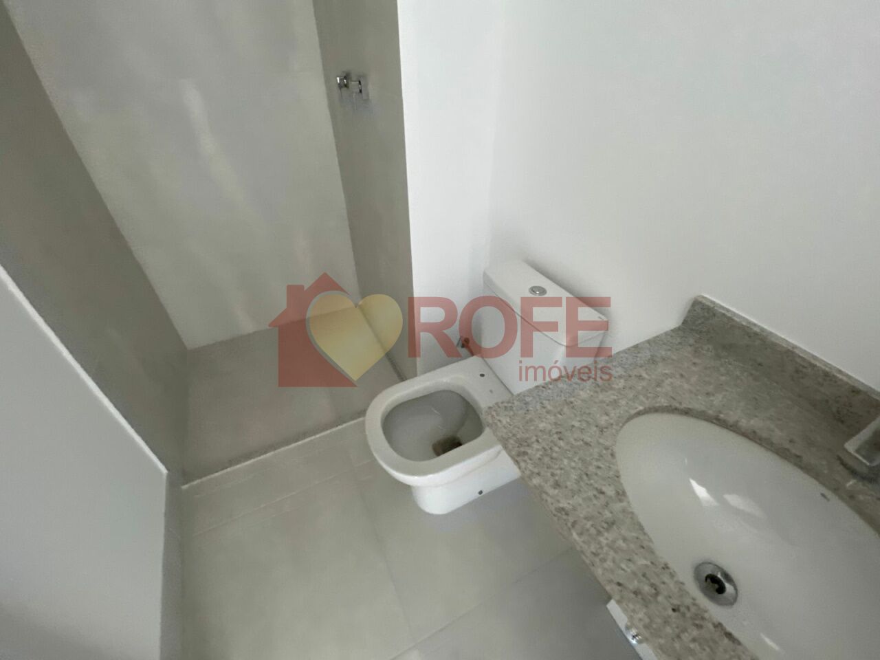Foto 19 - RF46860