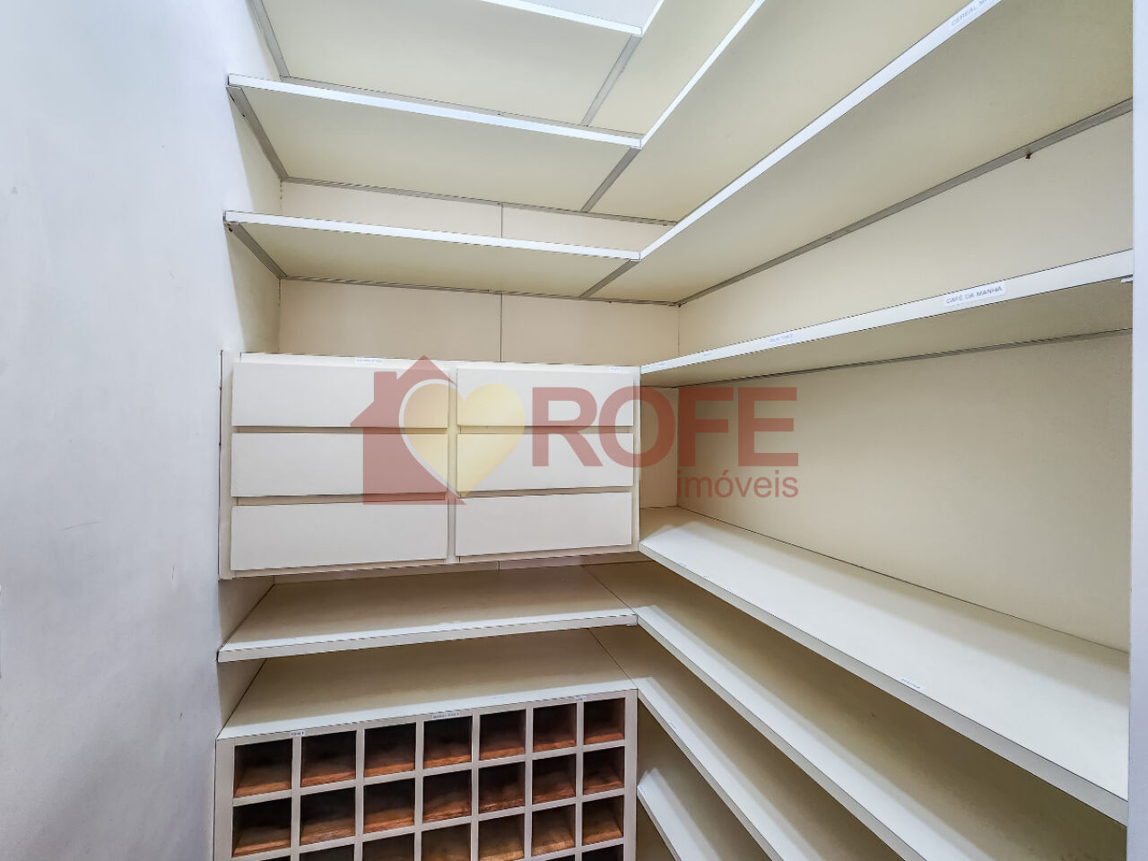 Foto 16 - RF46861