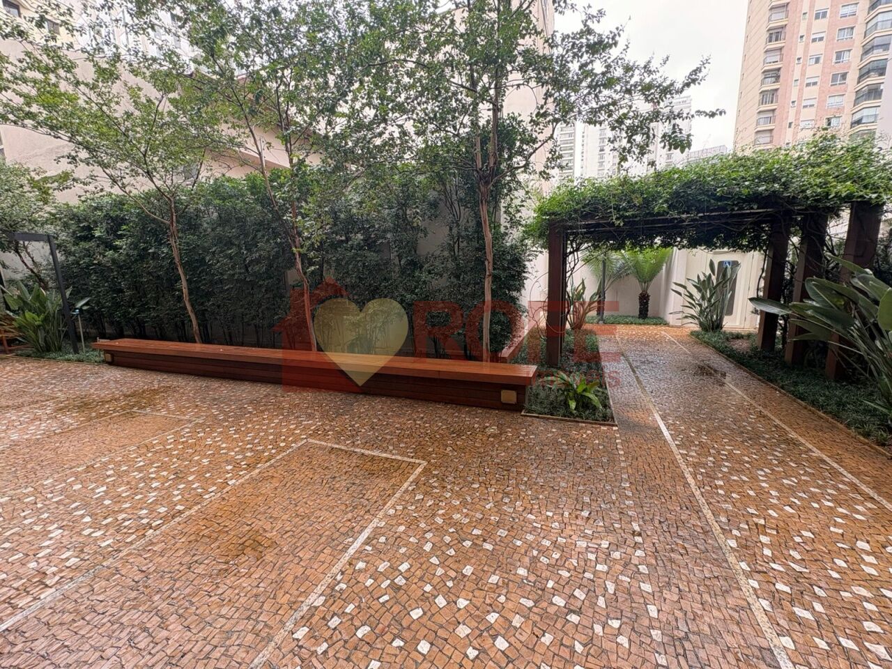 Foto 45 - RF46865