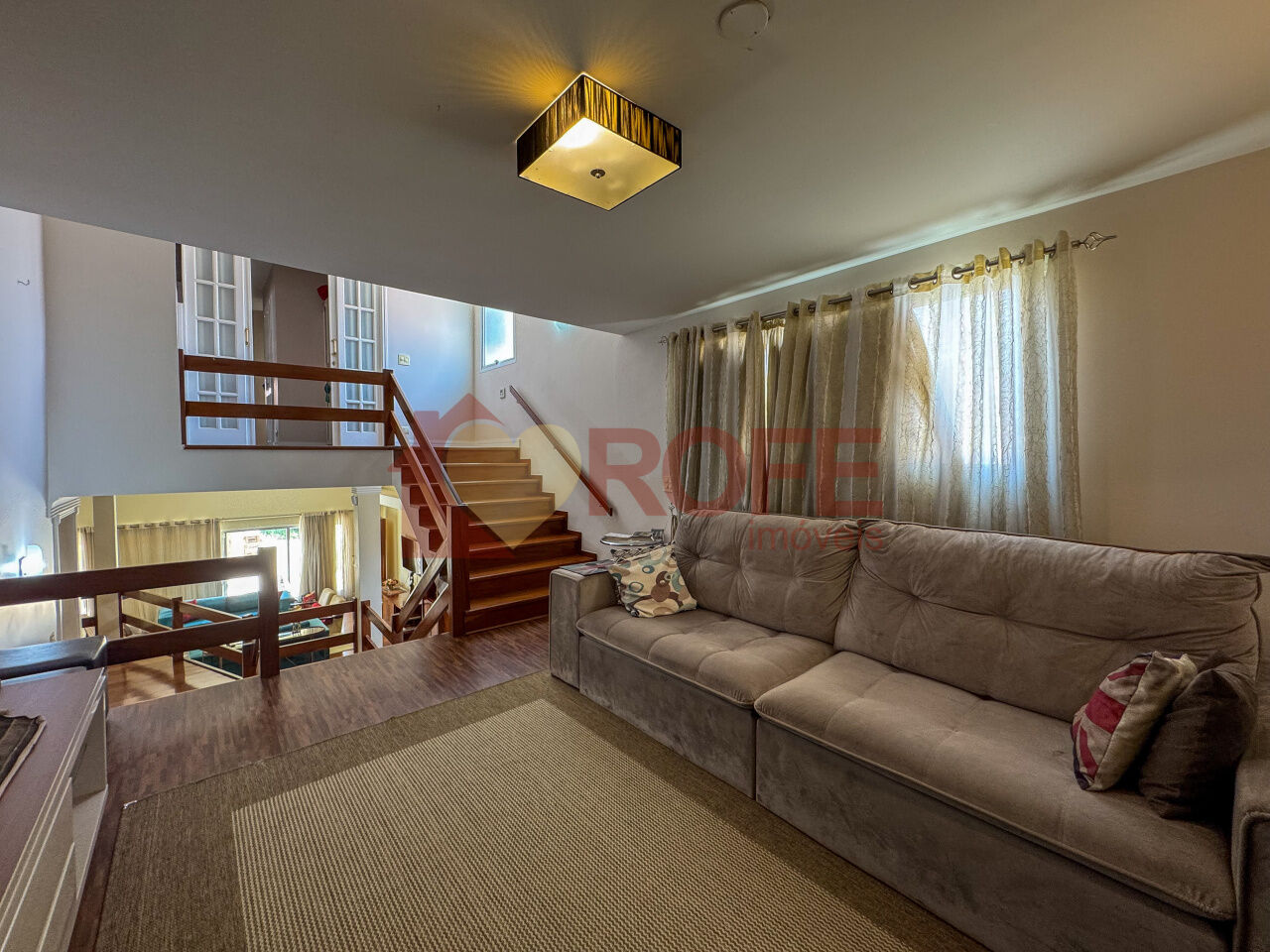 Foto 3 - RF46872