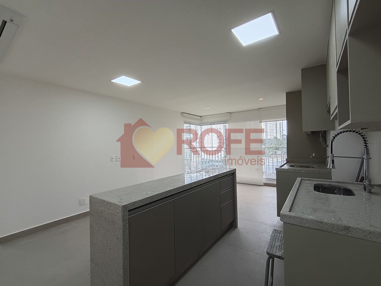 Foto 2 - RF46908