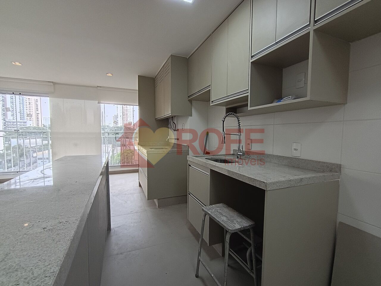 Foto 3 - RF46908