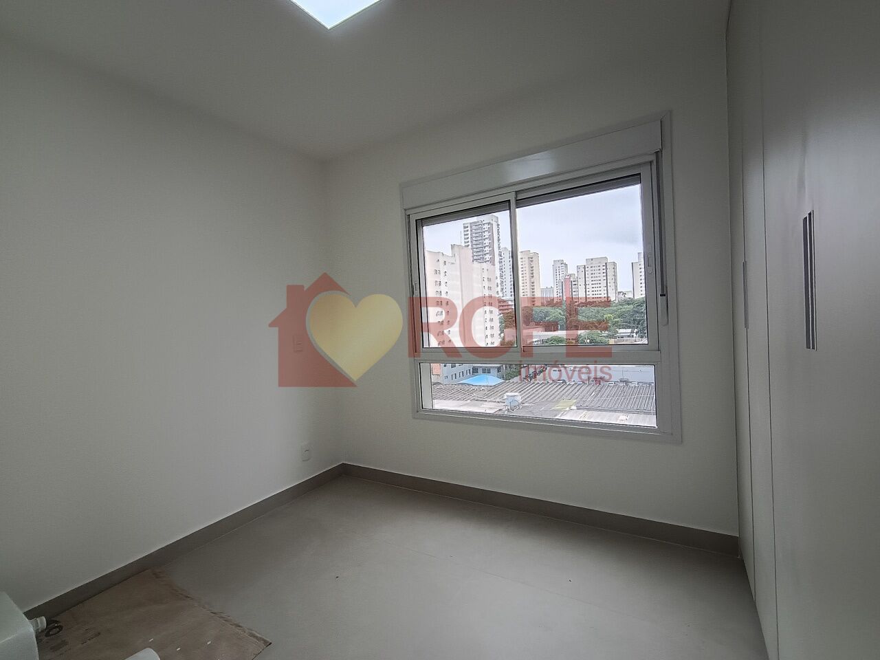 Foto 13 - RF46908