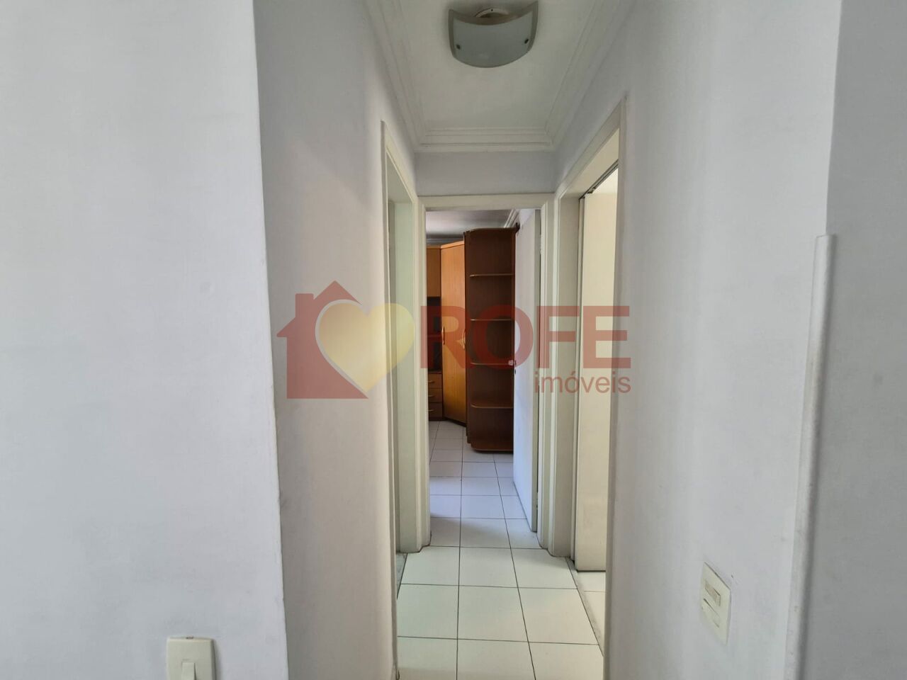 Foto 16 - RF46916