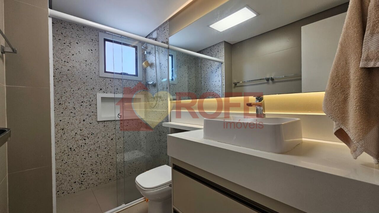 Foto 16 - RF46935