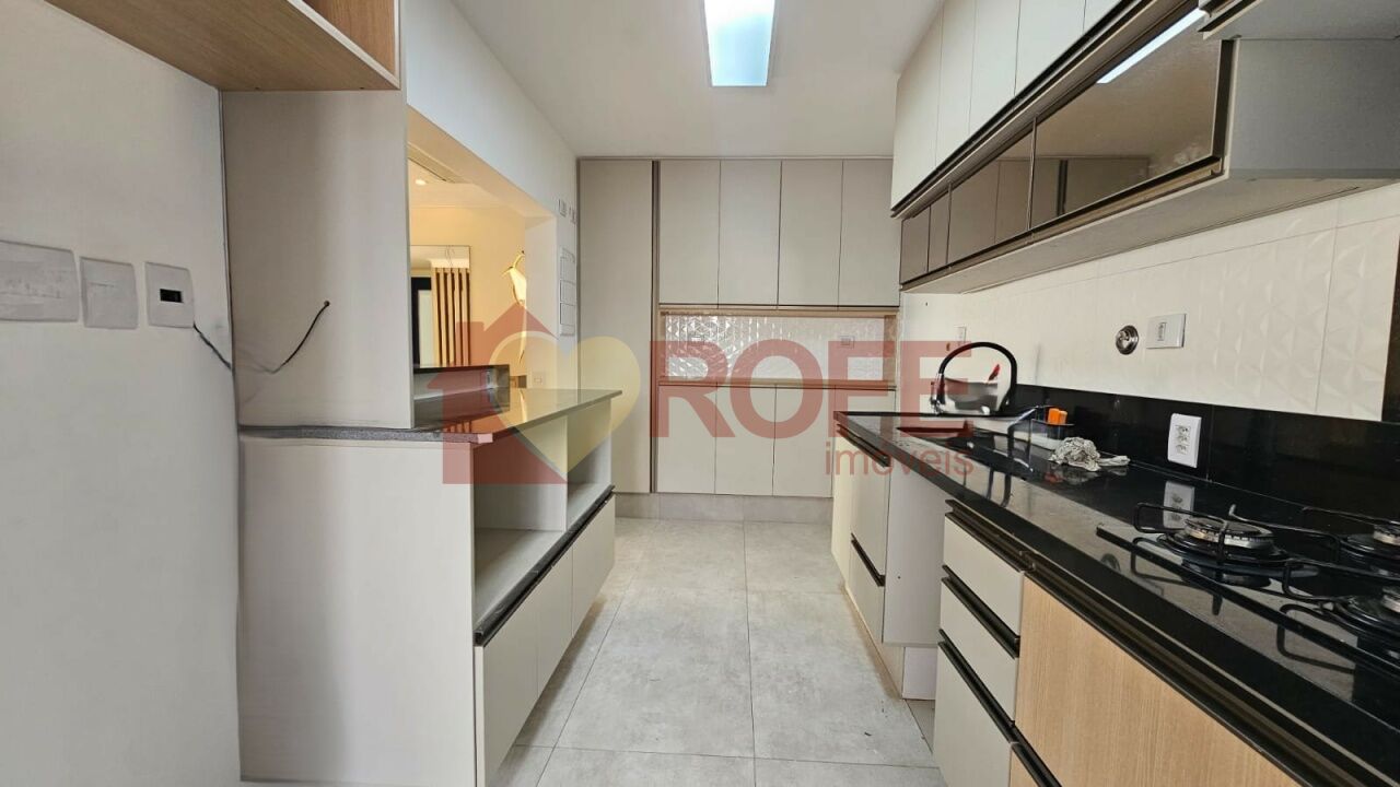 Foto 11 - RF46935