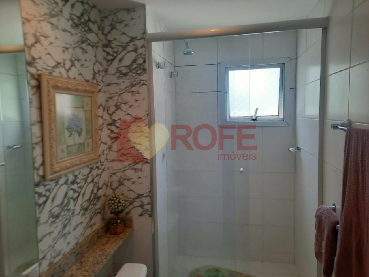 Foto 16 - RF46949
