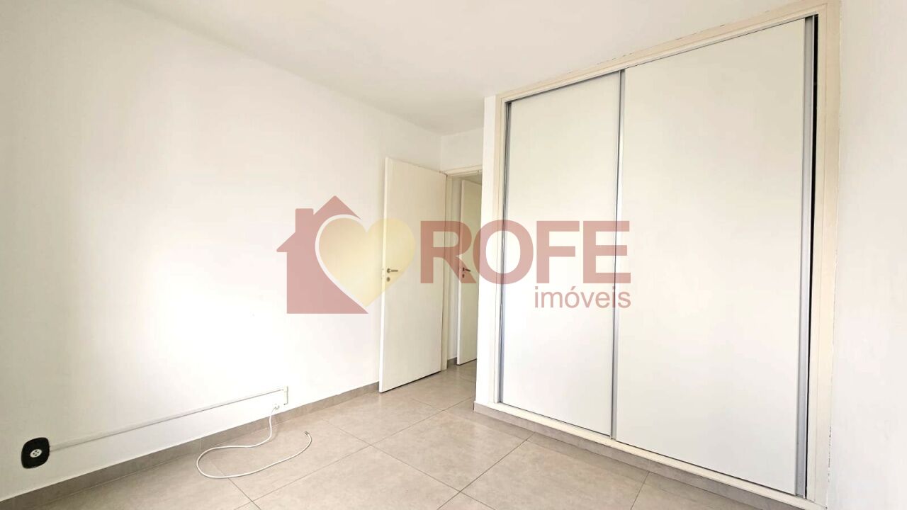 Foto 15 - RF46995