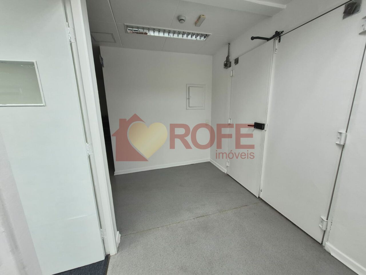 Foto 18 - RF47018