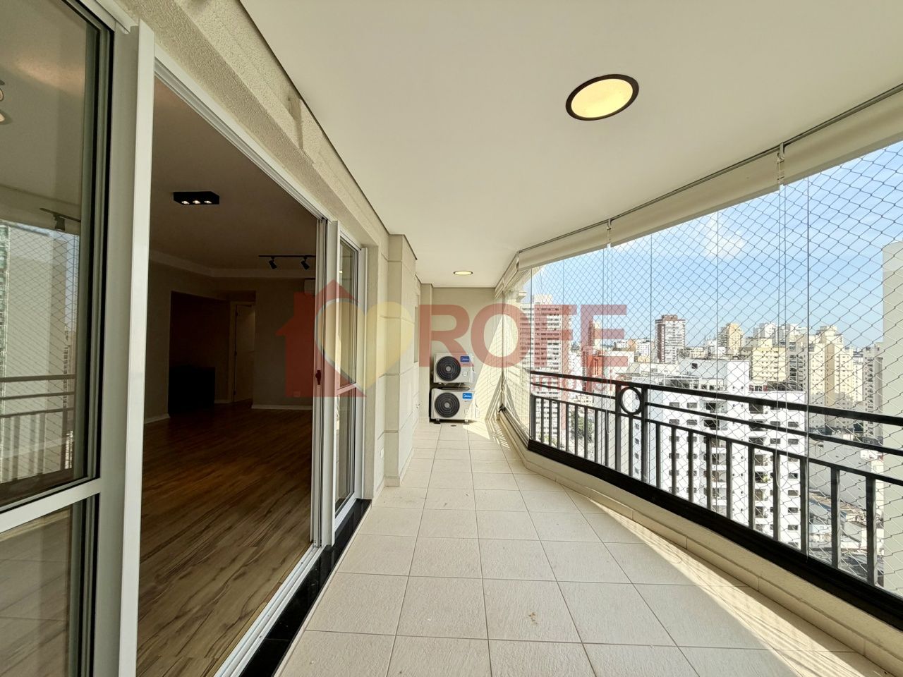 Foto 4 - RF47038