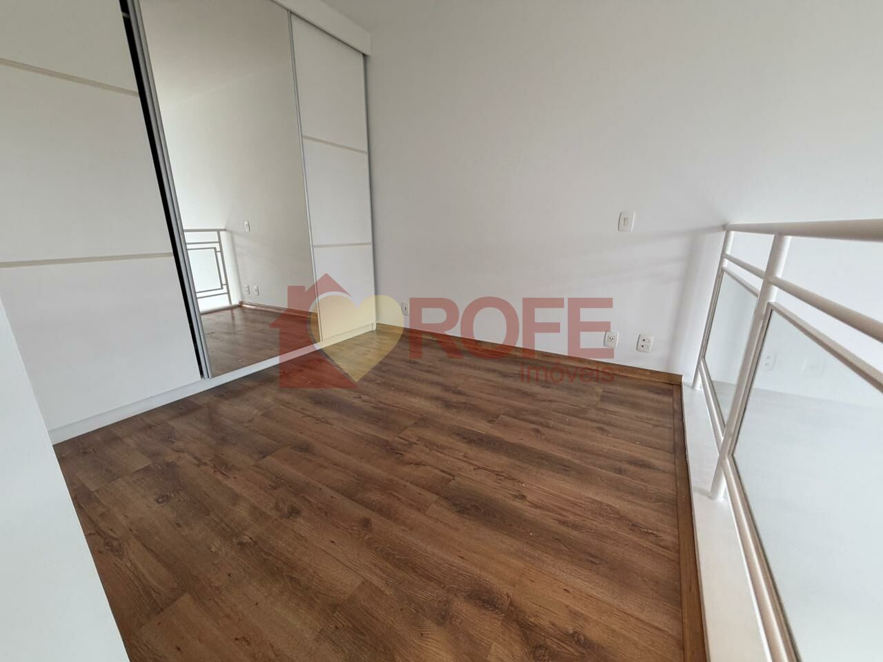Foto 5 - RF47071