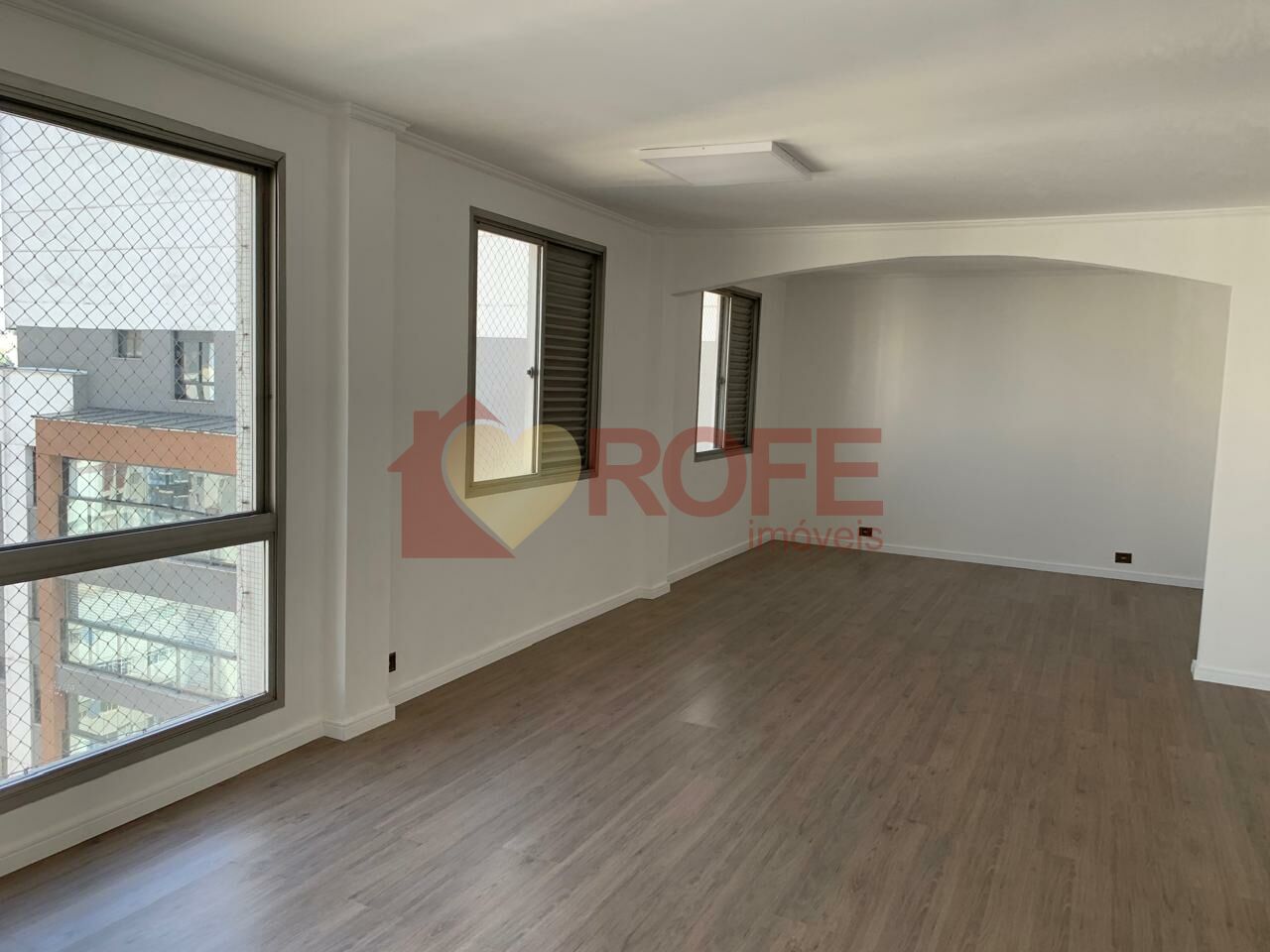Foto 3 - RF47074