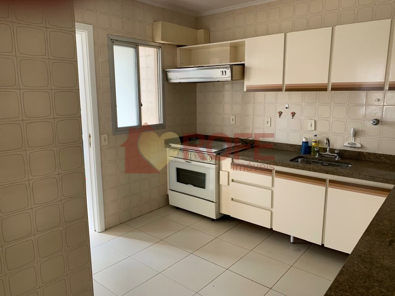 Foto 4 - RF47074