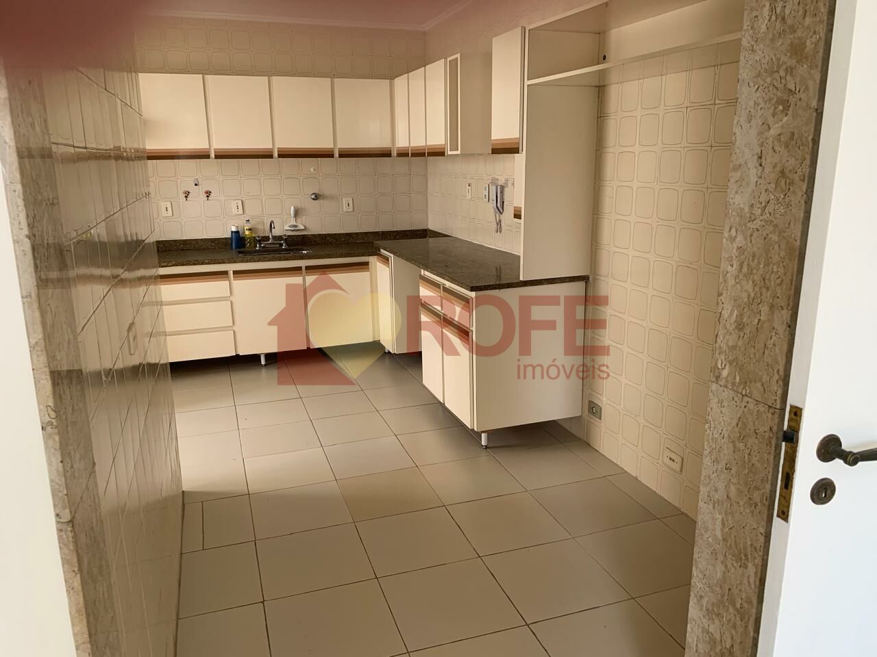 Foto 5 - RF47074