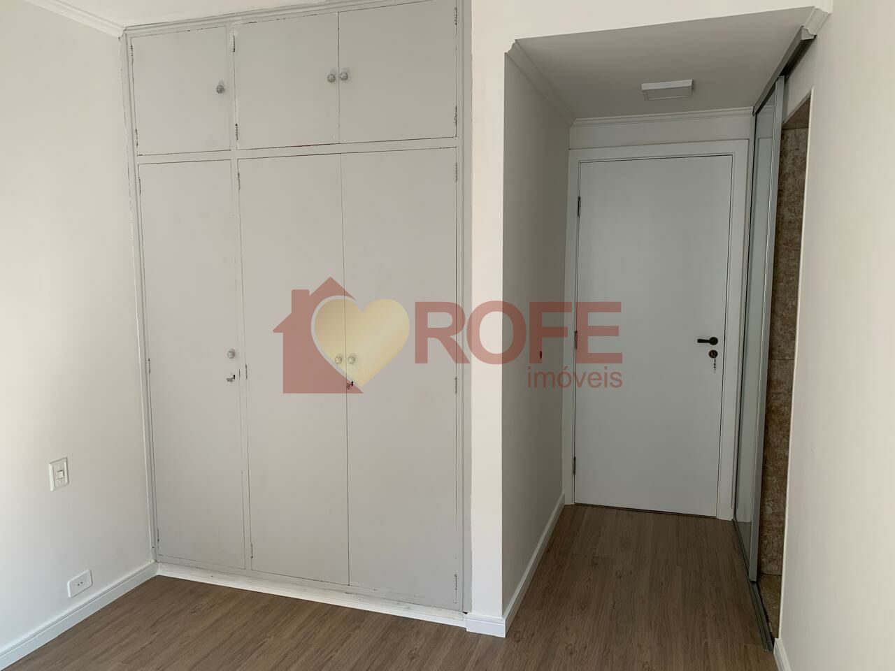 Foto 8 - RF47074